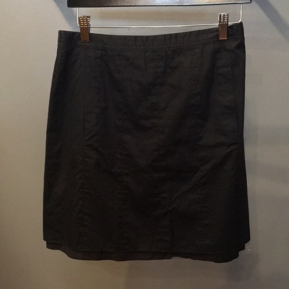 Ann Taylor black skirt size 4